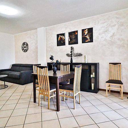 Biri'S House Apartment เรจโจเอมิเลีย ภายนอก รูปภาพ